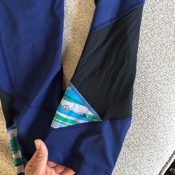 Lululemon speed up crop 21” size 6 - Picture 2 of 8